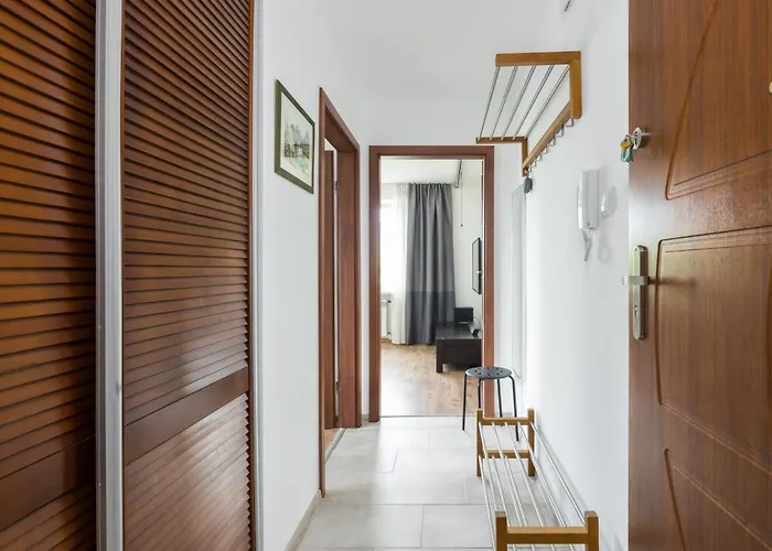 Dabrowskiego By Renters Daire Poznan